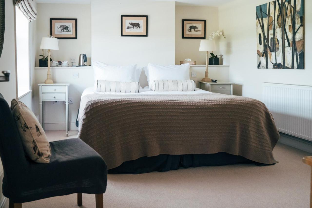 The East End Arms Hotel Lymington Buitenkant foto
